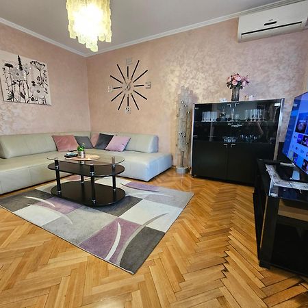 Slavija Apartment Белград Экстерьер фото