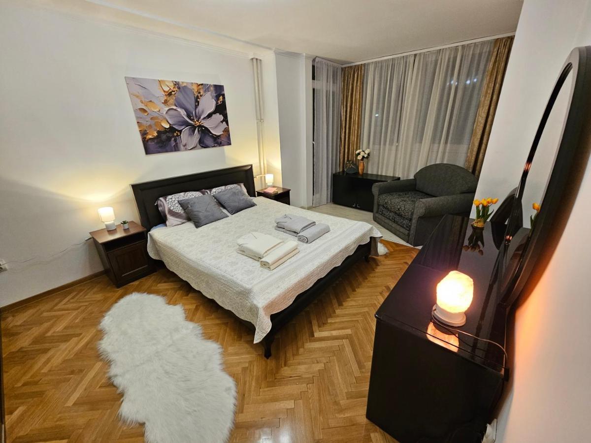 Slavija Apartment Белград Экстерьер фото