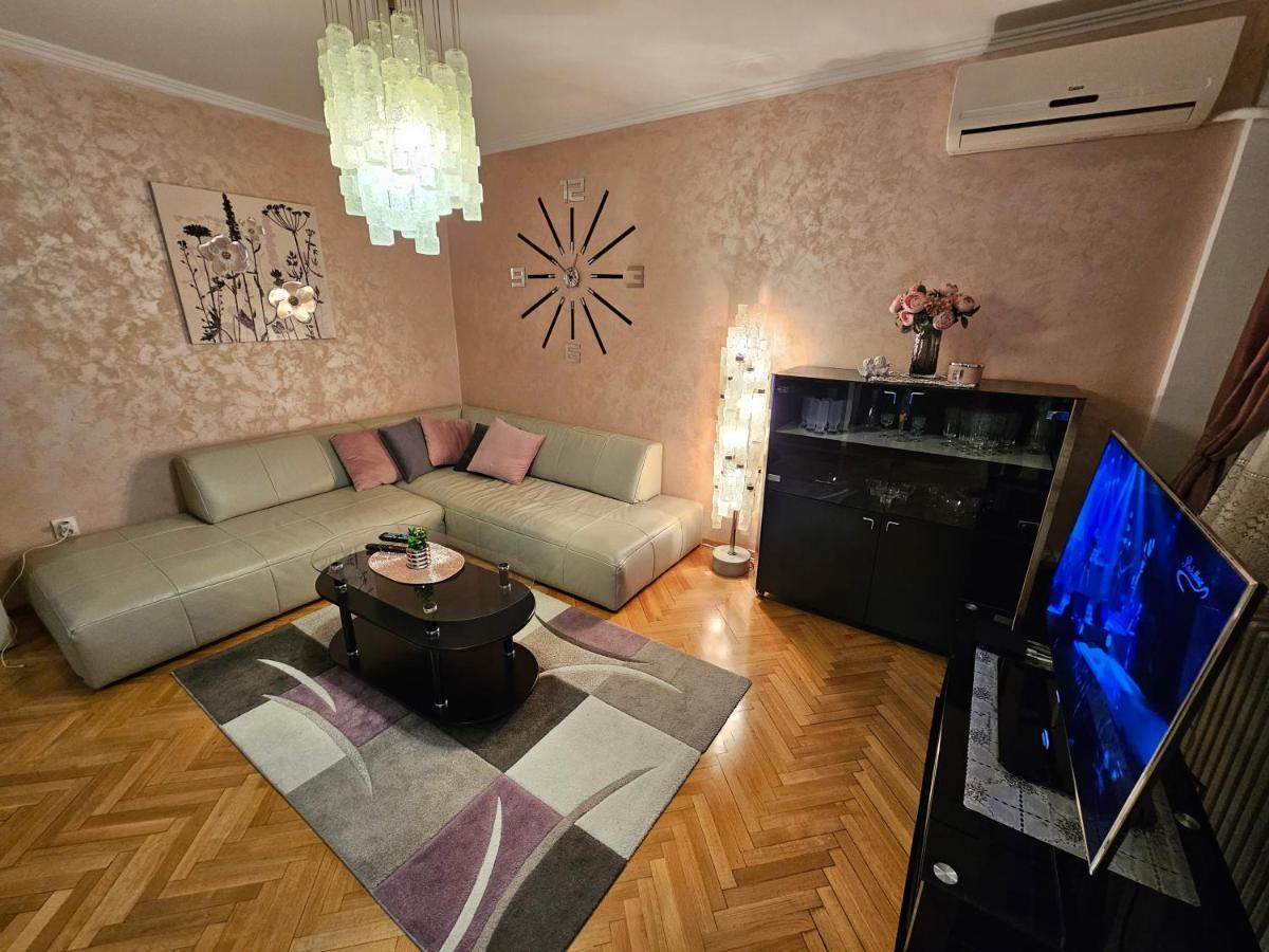 Slavija Apartment Белград Экстерьер фото