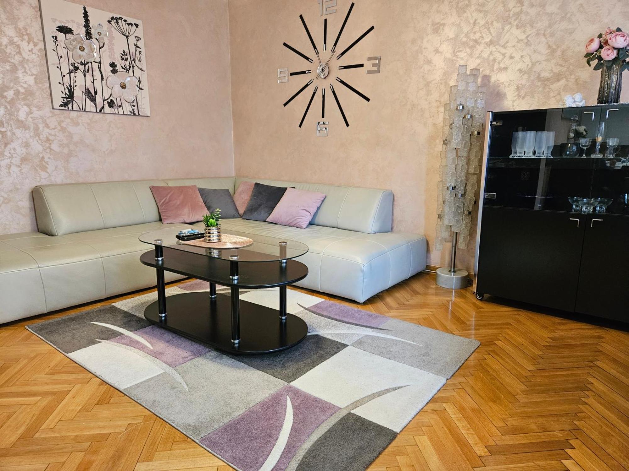 Slavija Apartment Белград Экстерьер фото